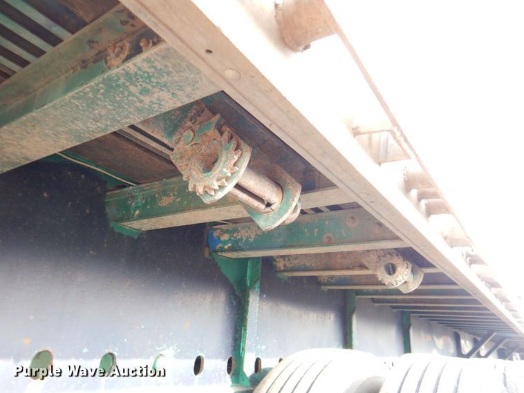 image for item DP4300 1996 Wabash CL-96  flatbed trailer