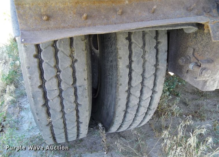 image for item DR1322 2007 SiDump'r SDR325  side dump trailer