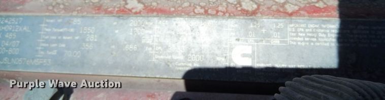 image for item DR1323 2008 Peterbilt 389  semi truck