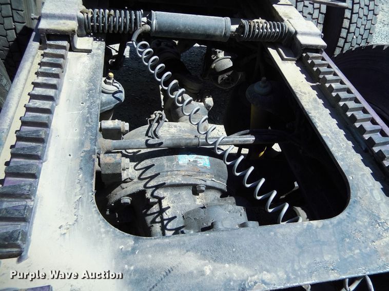 image for item DR1323 2008 Peterbilt 389  semi truck