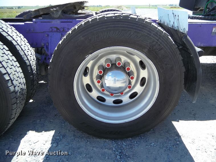 image for item DR1323 2008 Peterbilt 389  semi truck