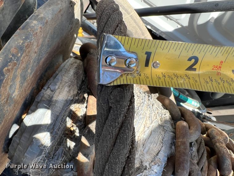 image for item DR1551 2010 Freightliner Cascadia 125  winch truck