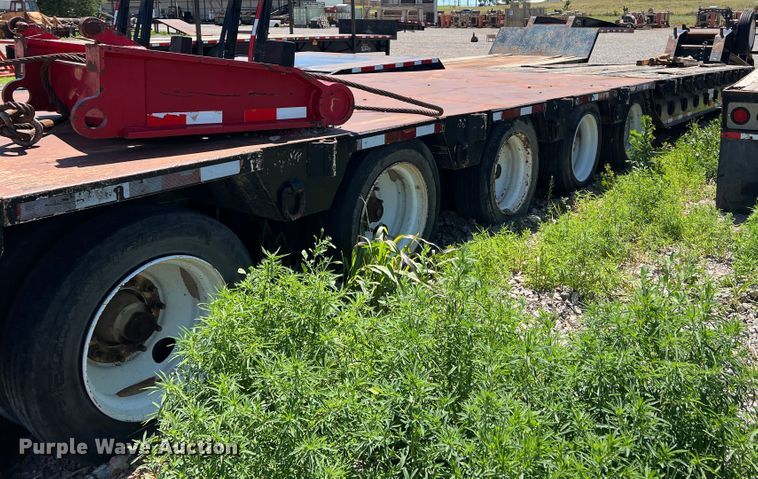 image for item DR1563 2007 Dragon  lowboy equipment trailer