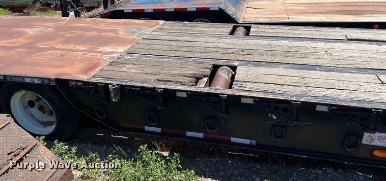 image for item DR1563 2007 Dragon  lowboy equipment trailer