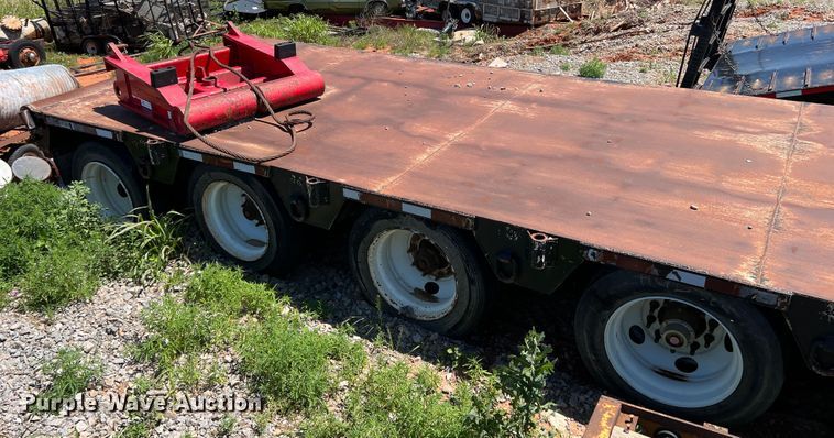 image for item DR1563 2007 Dragon  lowboy equipment trailer