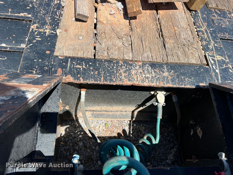 image for item DR1563 2007 Dragon  lowboy equipment trailer