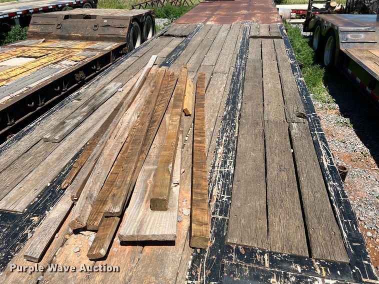 image for item DR1563 2007 Dragon  lowboy equipment trailer