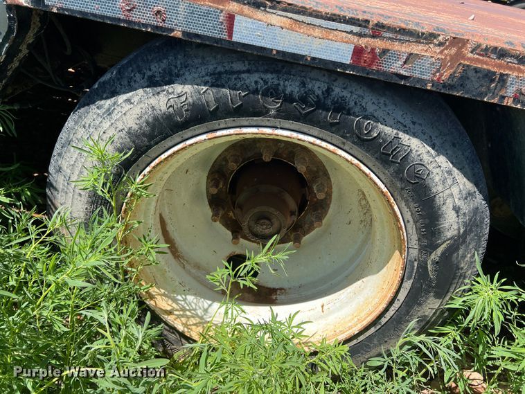 image for item DR1563 2007 Dragon  lowboy equipment trailer