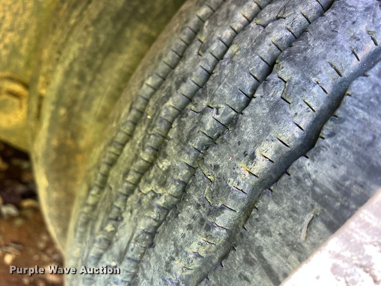 image for item DR1563 2007 Dragon  lowboy equipment trailer