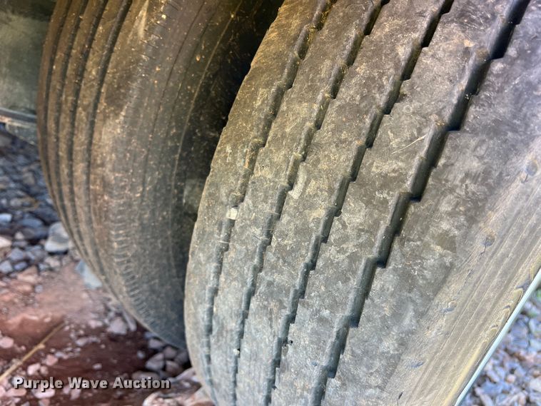 image for item DR1563 2007 Dragon  lowboy equipment trailer