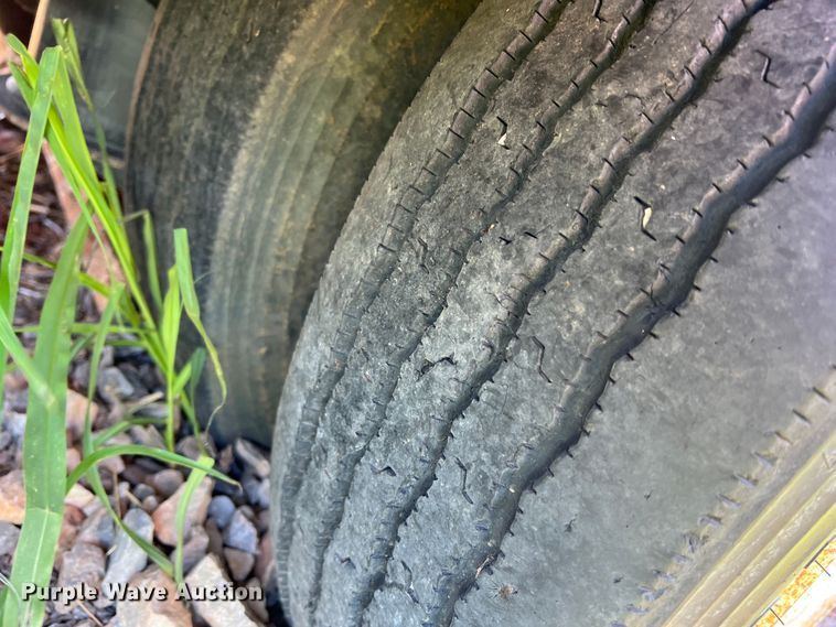 image for item DR1563 2007 Dragon  lowboy equipment trailer