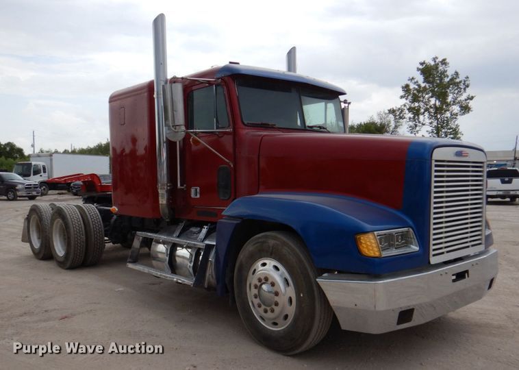 image for item DR1952 1994 Freightliner FLD120  semi truck