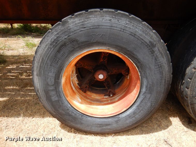 image for item DR1972 1962 Tel  flatbed trailer