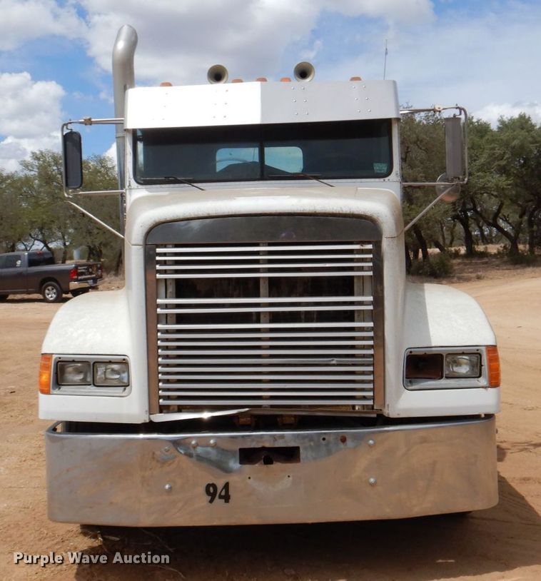 image for item DR1978 1991 Freightliner FLD  semi truck