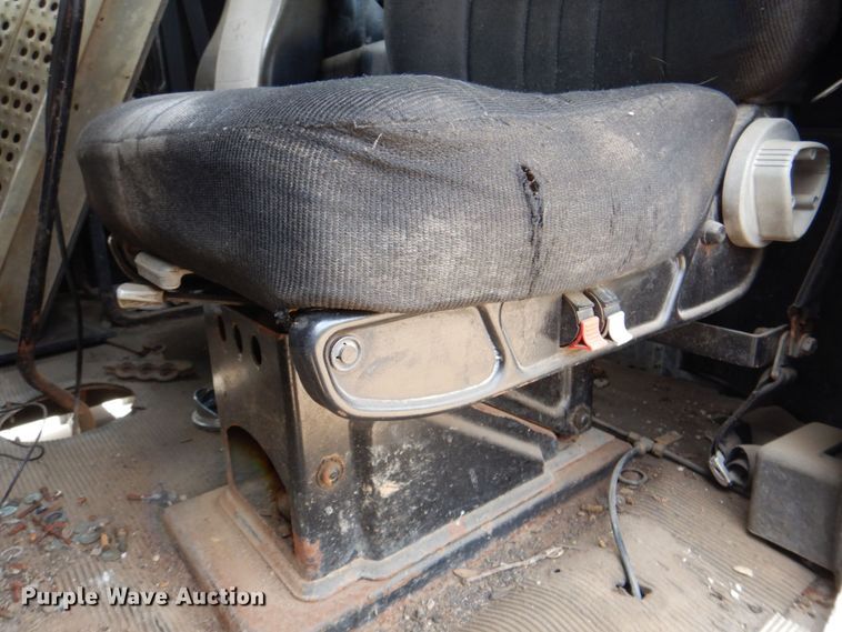 image for item DR1978 1991 Freightliner FLD  semi truck