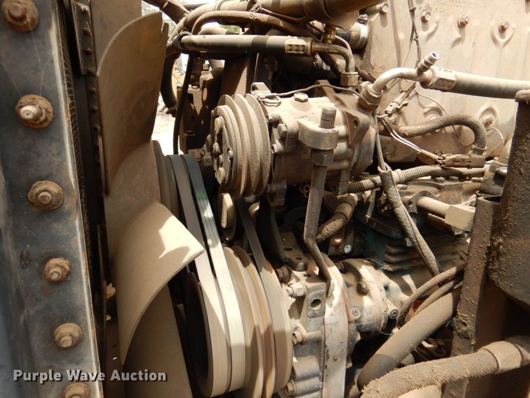 image for item DR1978 1991 Freightliner FLD  semi truck