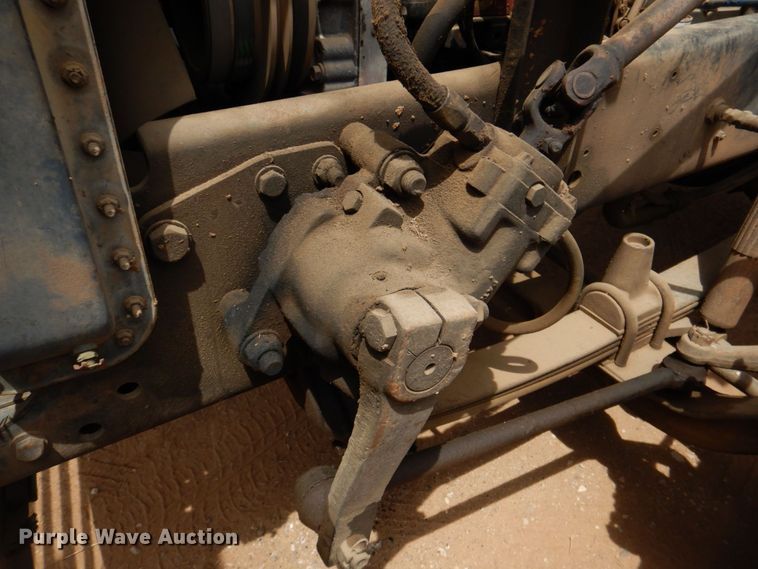 image for item DR1978 1991 Freightliner FLD  semi truck