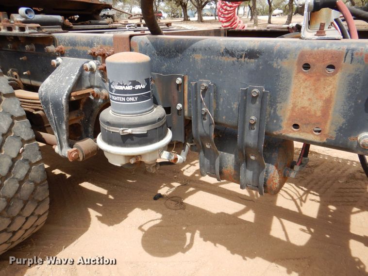 image for item DR1978 1991 Freightliner FLD  semi truck