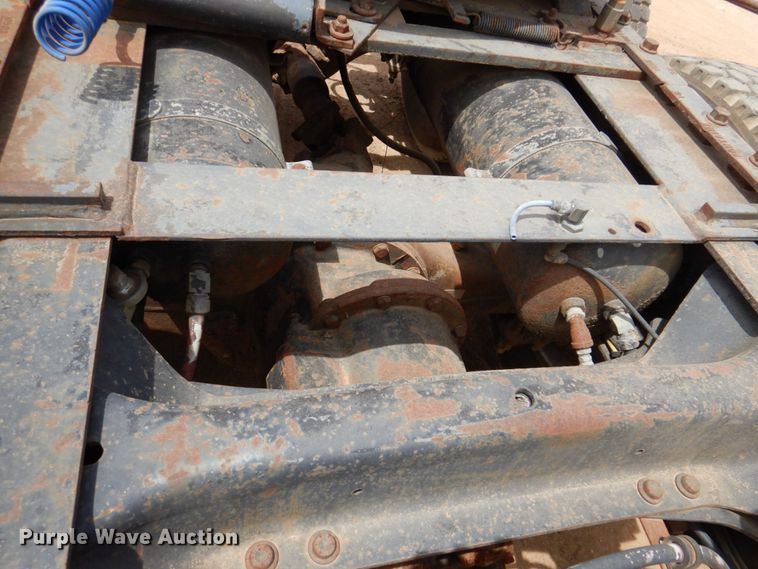 image for item DR1978 1991 Freightliner FLD  semi truck