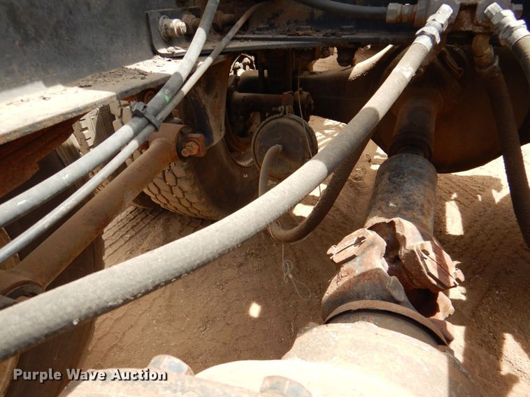 image for item DR1978 1991 Freightliner FLD  semi truck