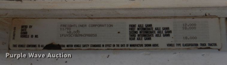 image for item DR1978 1991 Freightliner FLD  semi truck