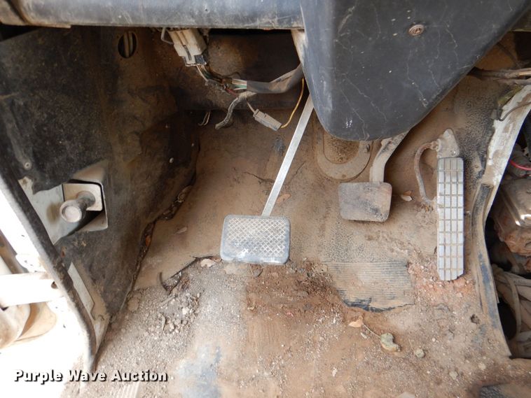 image for item DR1981 1994 White GMC  dump truck