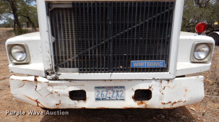 image for item DR1981 1994 White GMC  dump truck