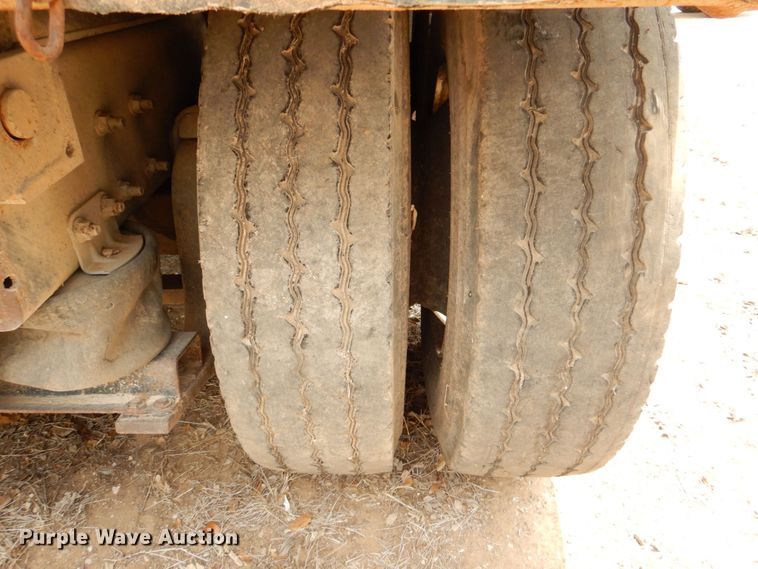 image for item DR1981 1994 White GMC  dump truck