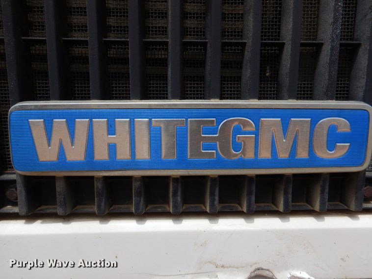 image for item DR1981 1994 White GMC  dump truck