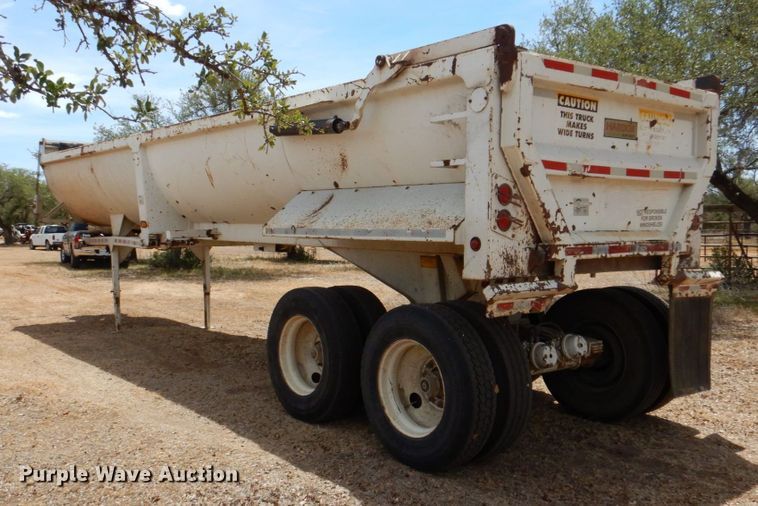 image for item DR1987 2006 Construction Trailer Specialist HRD-32  dump trailer