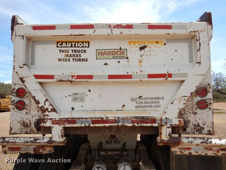 image for item DR1987 2006 Construction Trailer Specialist HRD-32  dump trailer