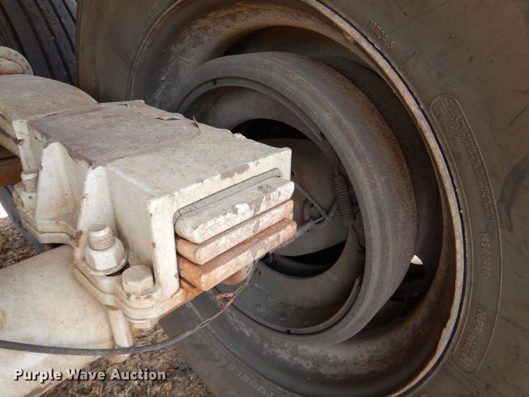 image for item DR1987 2006 Construction Trailer Specialist HRD-32  dump trailer