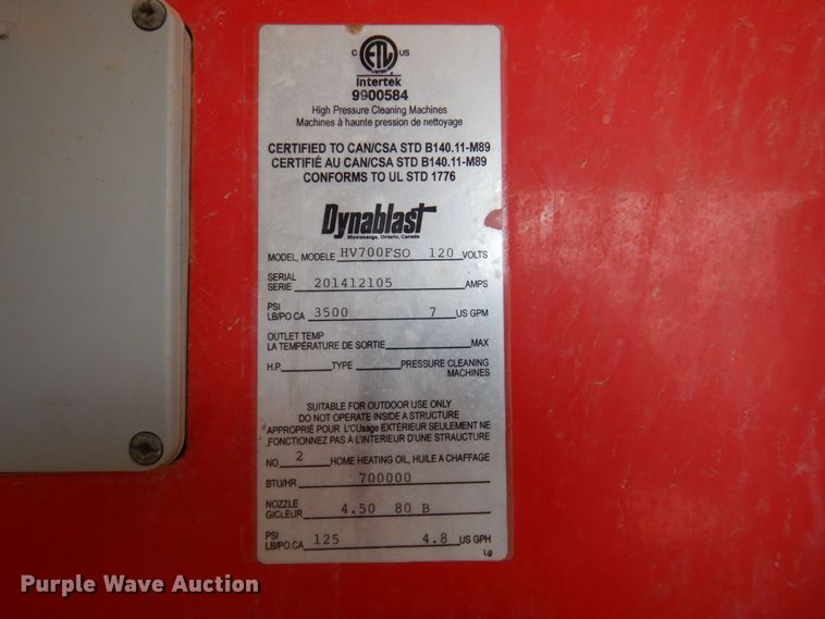 image for item DR2022 2016 Western Star 4900EX  tri-drive hydrovac truck