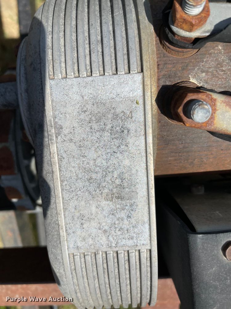 image for item HL9410 1997 Load Trail  car carrier