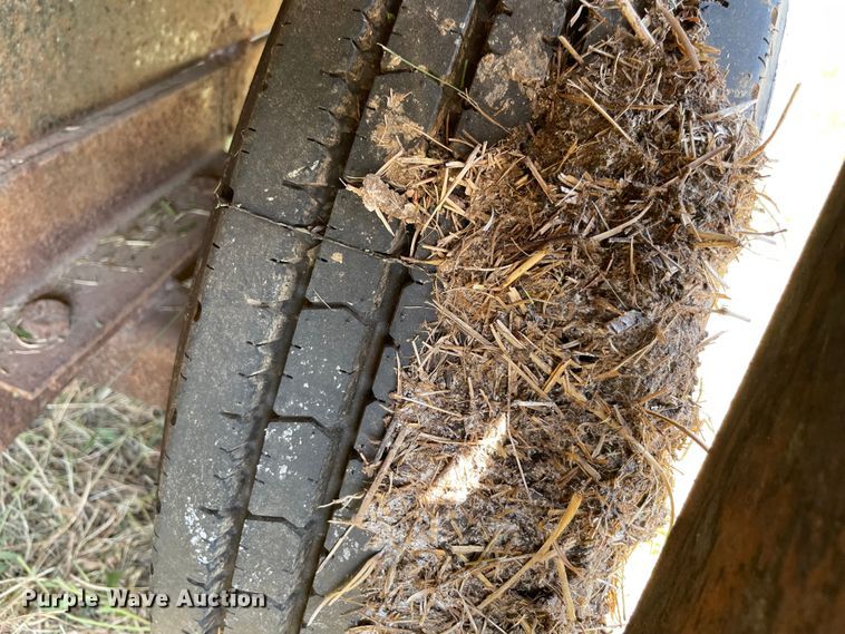 image for item HL9410 1997 Load Trail  car carrier