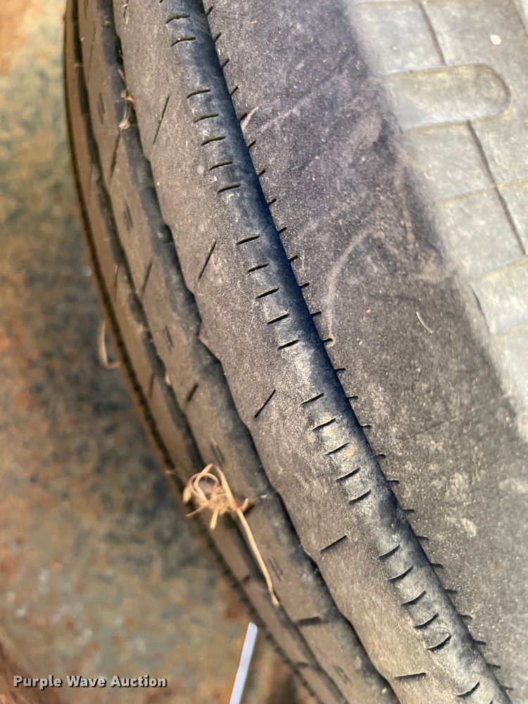 image for item HL9410 1997 Load Trail  car carrier