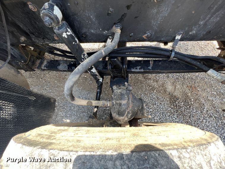 image for item IA9008 1987 Kenworth T600  semi truck