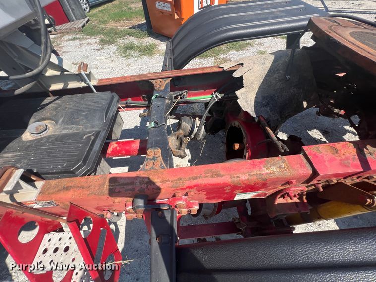 image for item IA9072 2005 Freightliner Columbia  semi truck