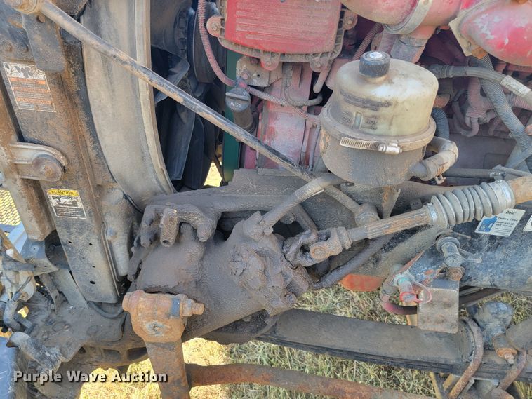 image for item JC9634 2010 Peterbilt 386  semi truck