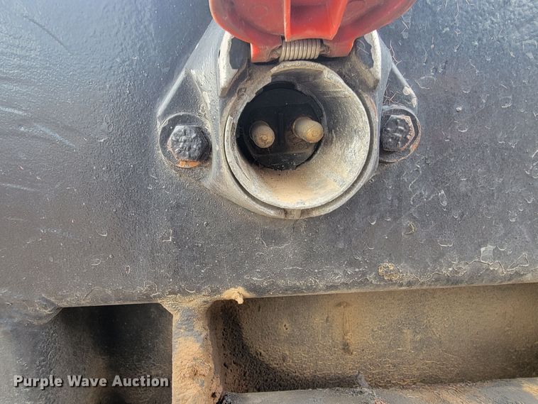 image for item JC9761 2000 Fontaine  lowboy equipment trailer