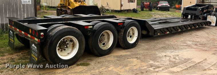 image for item JM9139 2006 Witzco Challenger RG-50  lowboy equipment trailer
