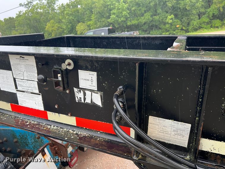 image for item JM9139 2006 Witzco Challenger RG-50  lowboy equipment trailer