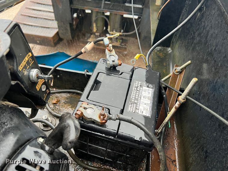 image for item JM9139 2006 Witzco Challenger RG-50  lowboy equipment trailer