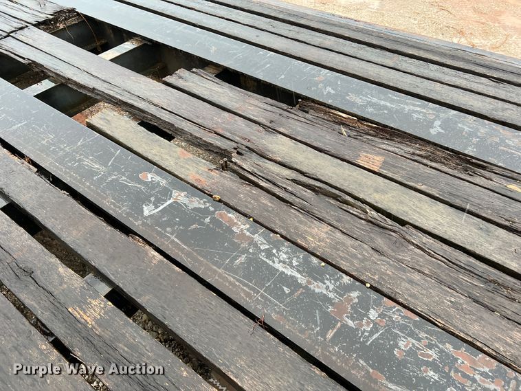 image for item JM9139 2006 Witzco Challenger RG-50  lowboy equipment trailer