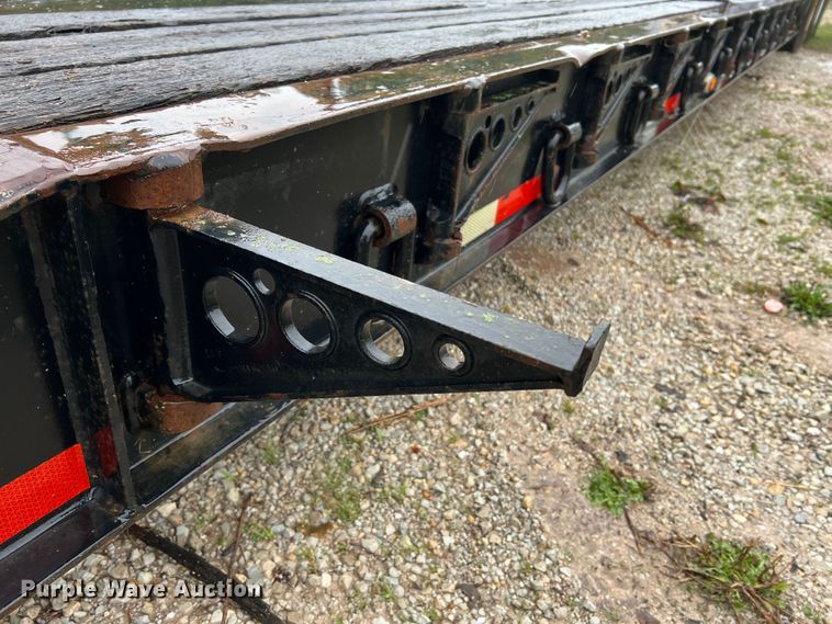 image for item JM9139 2006 Witzco Challenger RG-50  lowboy equipment trailer