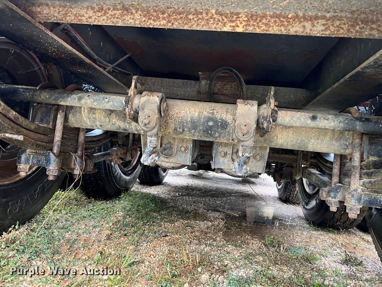 image for item JM9139 2006 Witzco Challenger RG-50  lowboy equipment trailer