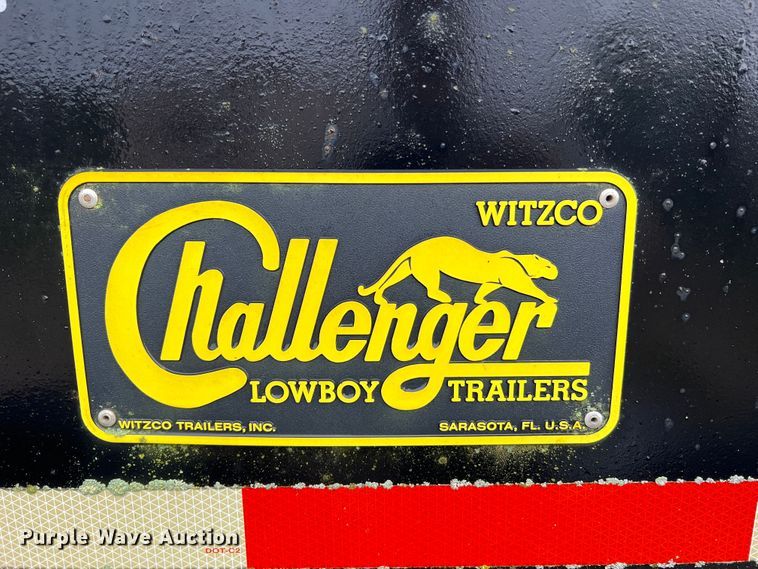 image for item JM9139 2006 Witzco Challenger RG-50  lowboy equipment trailer