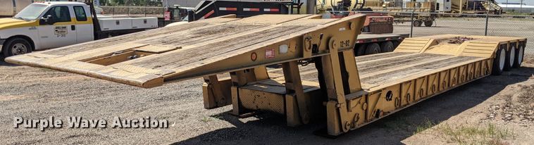 image for item JR9403 1997 Holden HPF50  lowboy equipment trailer