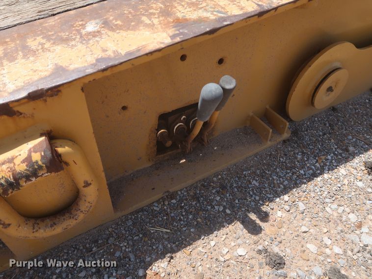 image for item JR9403 1997 Holden HPF50  lowboy equipment trailer