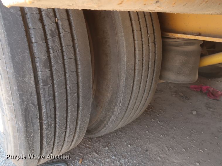 image for item JR9403 1997 Holden HPF50  lowboy equipment trailer